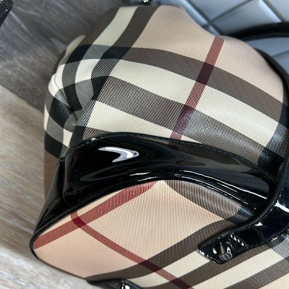 Burberry bag - Picture 11 of 14